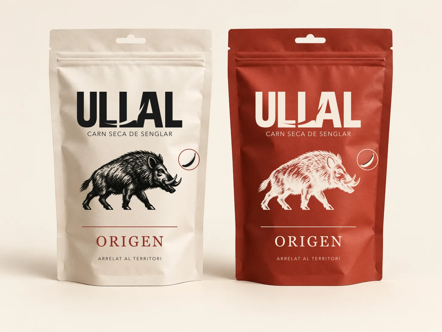 Concepte d’envasos ULLAL ORIGEN, crema i terracota, amb gravat de senglar.
